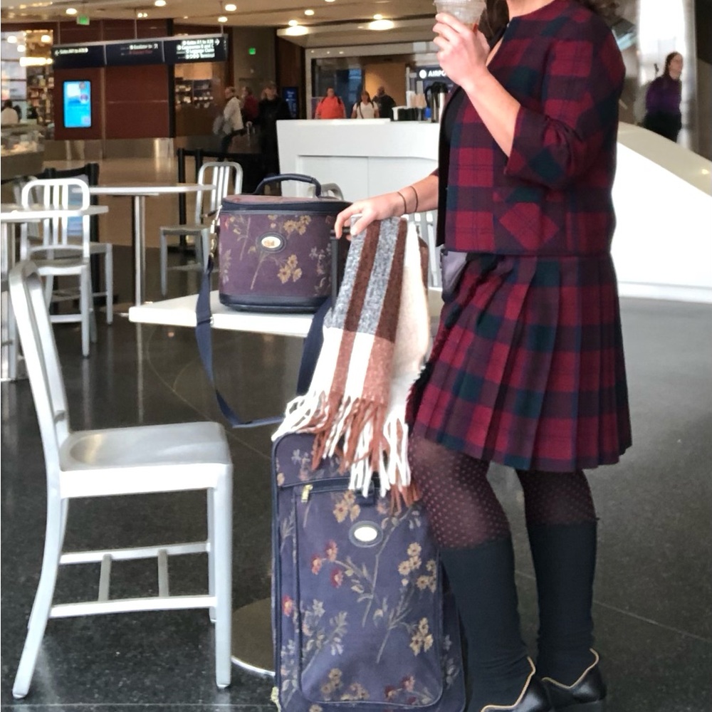 (Soft) quality wool prep/schoolgirl uniform